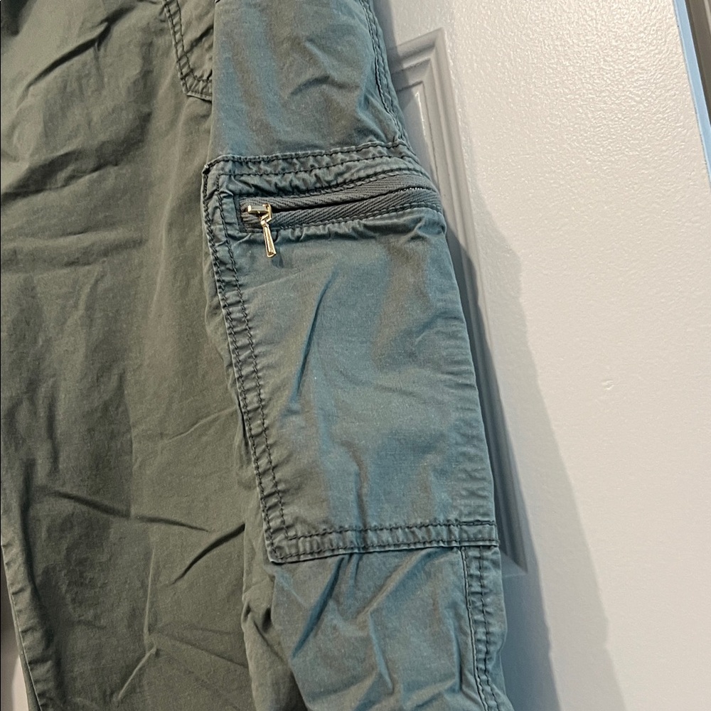 Chico's Olive Green Capris/Cropped - Picture 7 of 12
